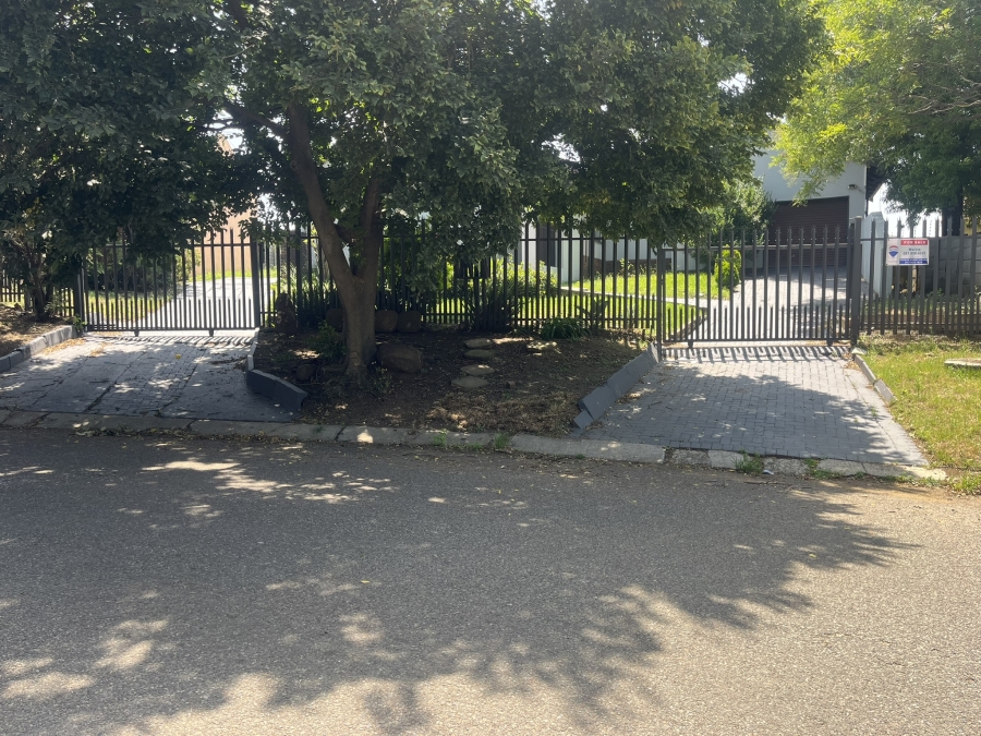 4 Bedroom Property for Sale in Secunda Mpumalanga