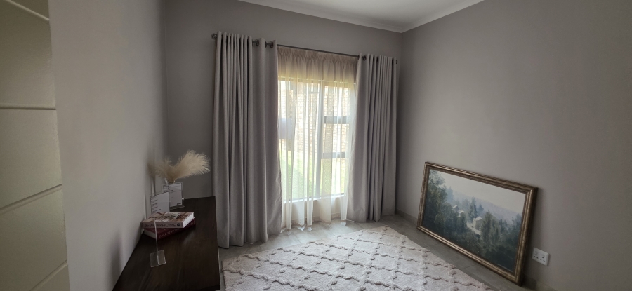 3 Bedroom Property for Sale in Die Heuwel Ext 1 Mpumalanga