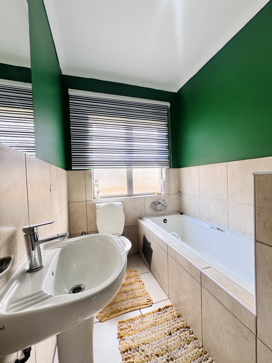 3 Bedroom Property for Sale in Tasbet Park Mpumalanga