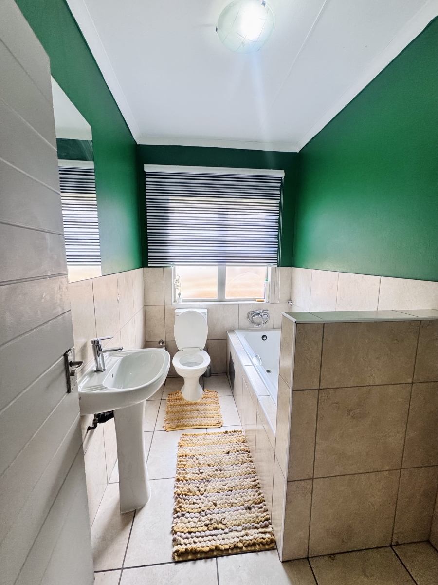 3 Bedroom Property for Sale in Tasbet Park Mpumalanga