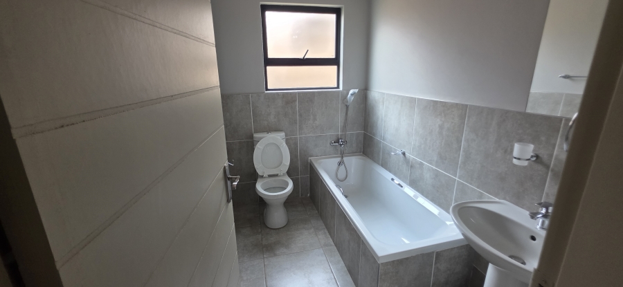 3 Bedroom Property for Sale in Die Heuwel Ext 1 Mpumalanga