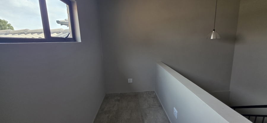 3 Bedroom Property for Sale in Die Heuwel Ext 1 Mpumalanga