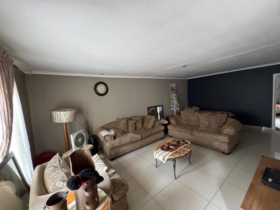 4 Bedroom Property for Sale in Secunda Mpumalanga