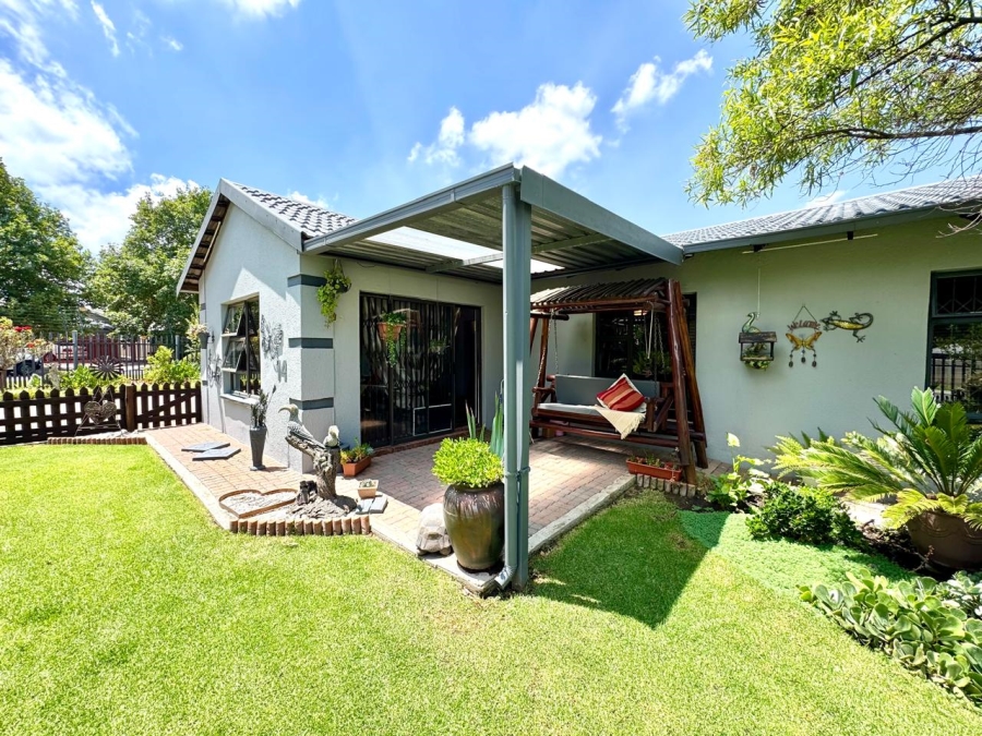 3 Bedroom Property for Sale in Kruinpark Mpumalanga