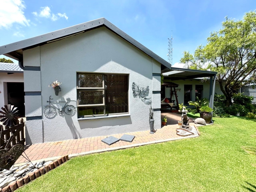 3 Bedroom Property for Sale in Kruinpark Mpumalanga