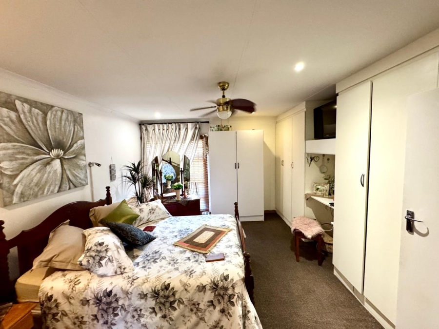 3 Bedroom Property for Sale in Kruinpark Mpumalanga