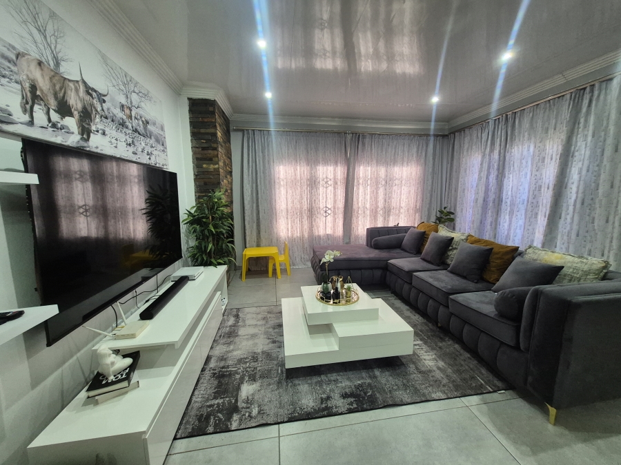 4 Bedroom Property for Sale in Trichardt Mpumalanga