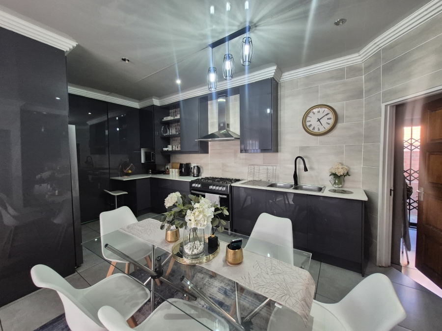 4 Bedroom Property for Sale in Trichardt Mpumalanga