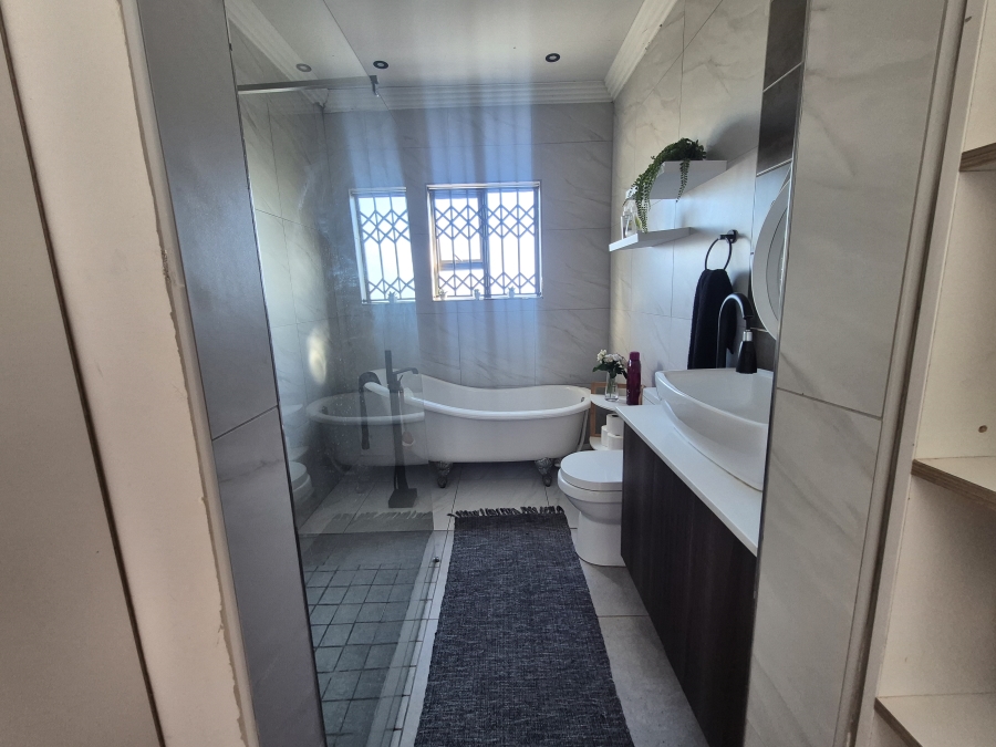 4 Bedroom Property for Sale in Trichardt Mpumalanga