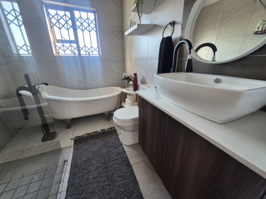 4 Bedroom Property for Sale in Trichardt Mpumalanga