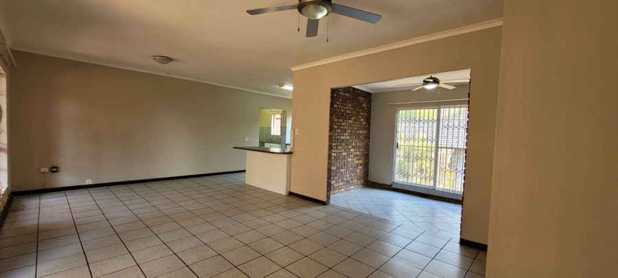 To Let 3 Bedroom Property for Rent in Nelspruit Ext 22 Mpumalanga