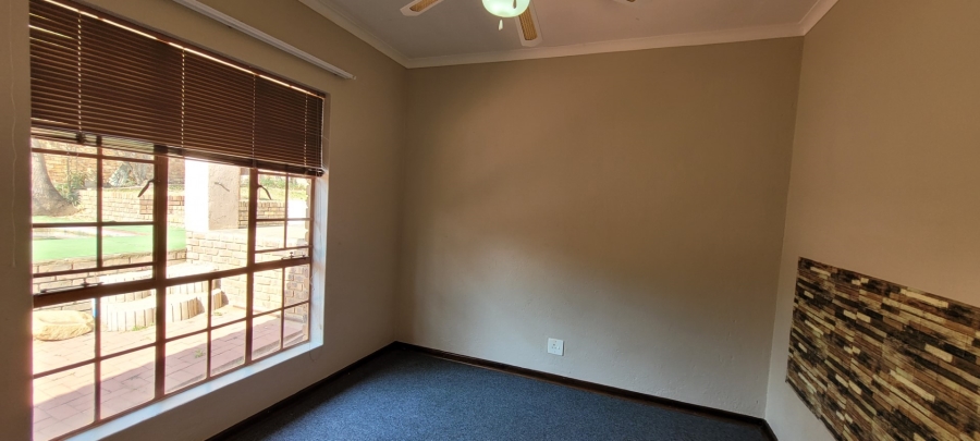 To Let 3 Bedroom Property for Rent in Nelspruit Ext 22 Mpumalanga