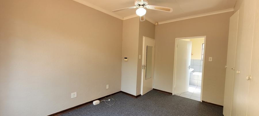 To Let 3 Bedroom Property for Rent in Nelspruit Ext 22 Mpumalanga