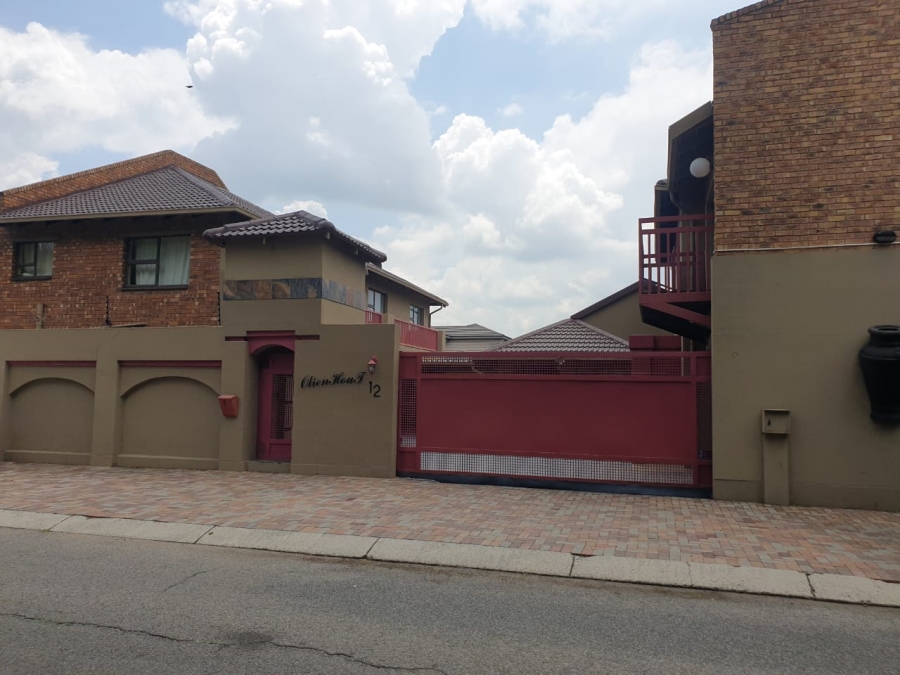 10 Bedroom Property for Sale in Kruinpark Mpumalanga