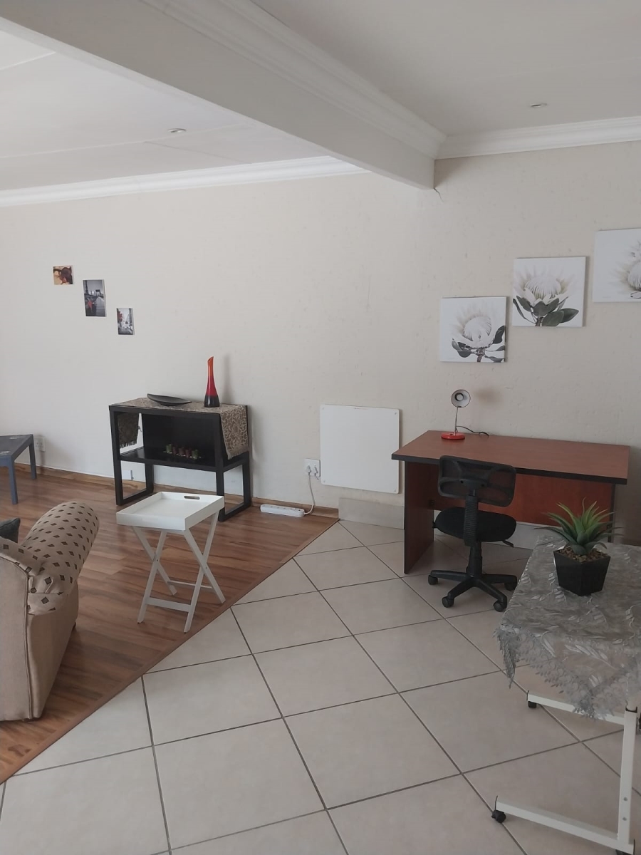 10 Bedroom Property for Sale in Kruinpark Mpumalanga