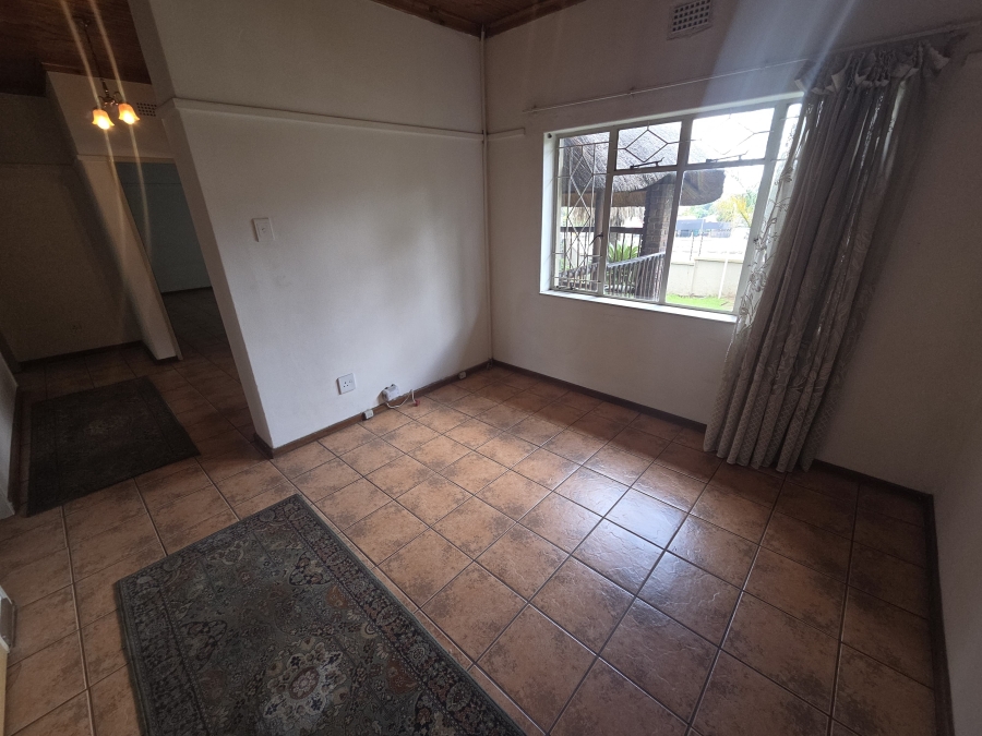 Commercial Property for Sale in Witbank Ext 16 Mpumalanga