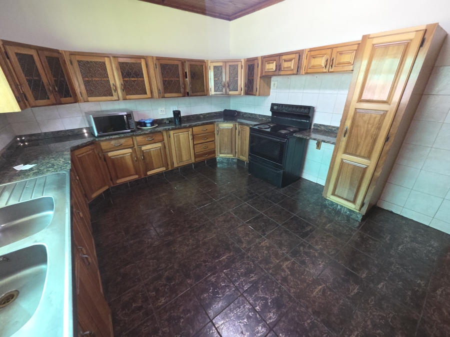 Commercial Property for Sale in Witbank Ext 16 Mpumalanga