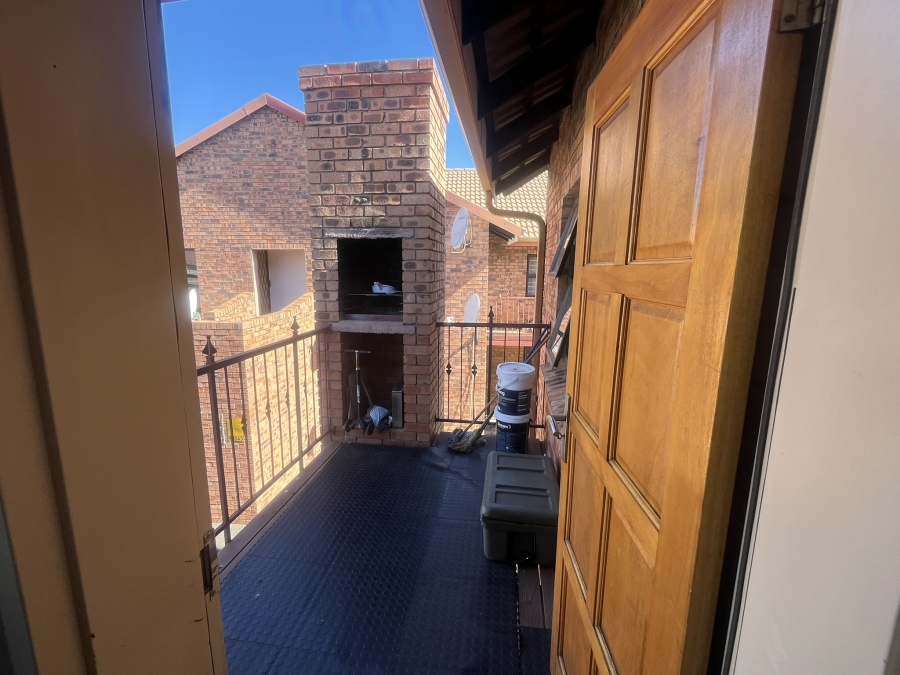 2 Bedroom Property for Sale in Secunda Mpumalanga