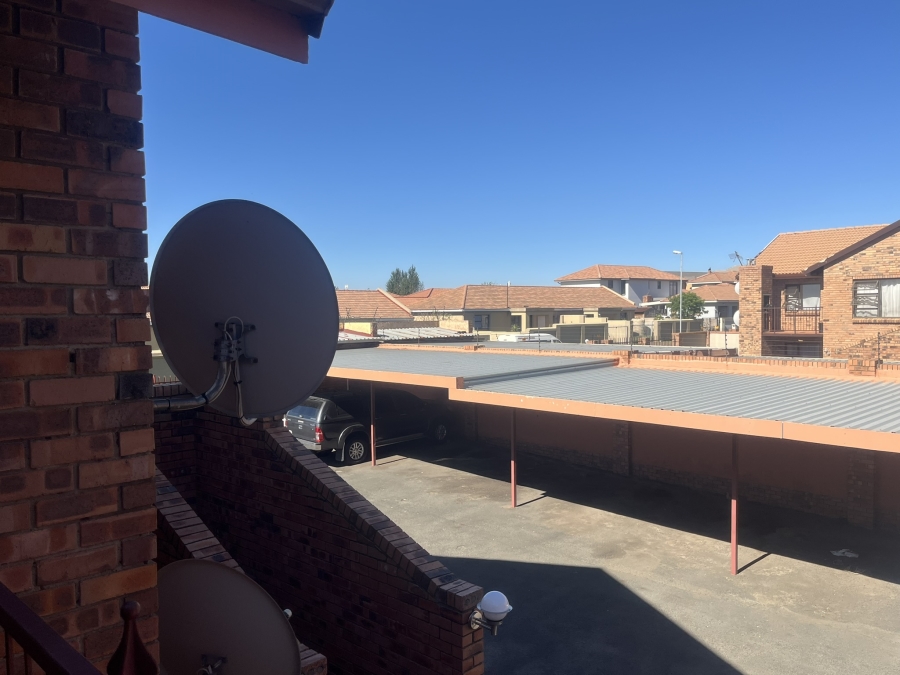 2 Bedroom Property for Sale in Secunda Mpumalanga