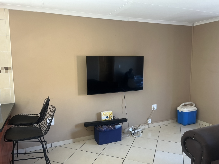 2 Bedroom Property for Sale in Secunda Mpumalanga