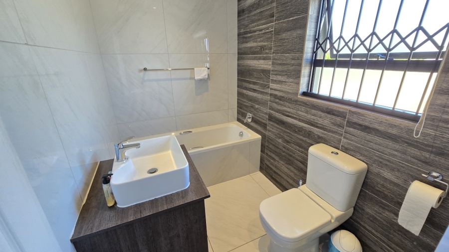 3 Bedroom Property for Sale in Elawini Lifestyle Estate Mpumalanga