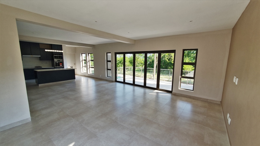 To Let 4 Bedroom Property for Rent in Riverside Park Mpumalanga