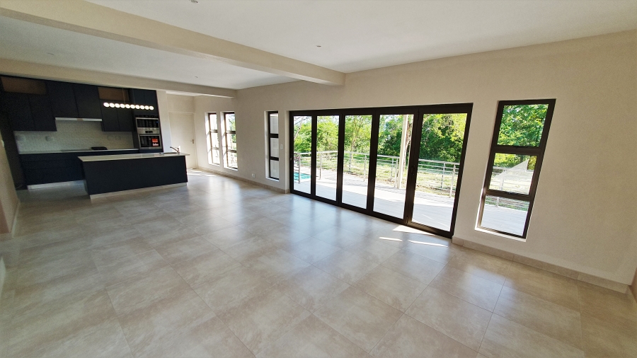 To Let 4 Bedroom Property for Rent in Riverside Park Mpumalanga