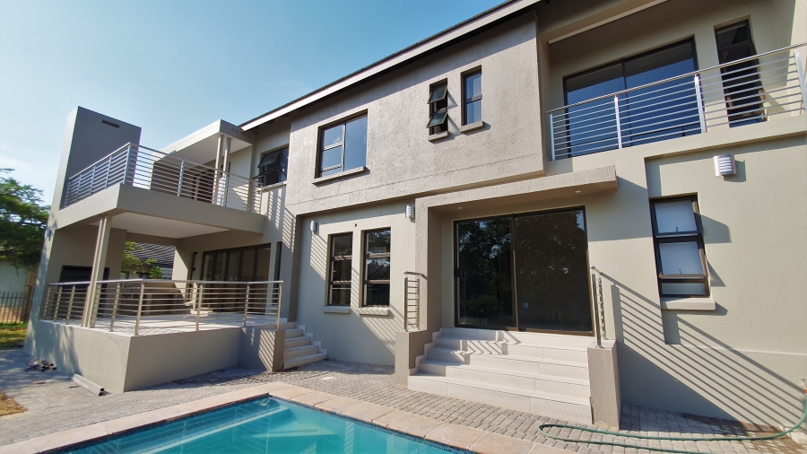 To Let 4 Bedroom Property for Rent in Riverside Park Mpumalanga