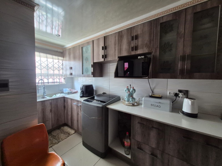 4 Bedroom Property for Sale in Embalenhle Ext 12 Mpumalanga