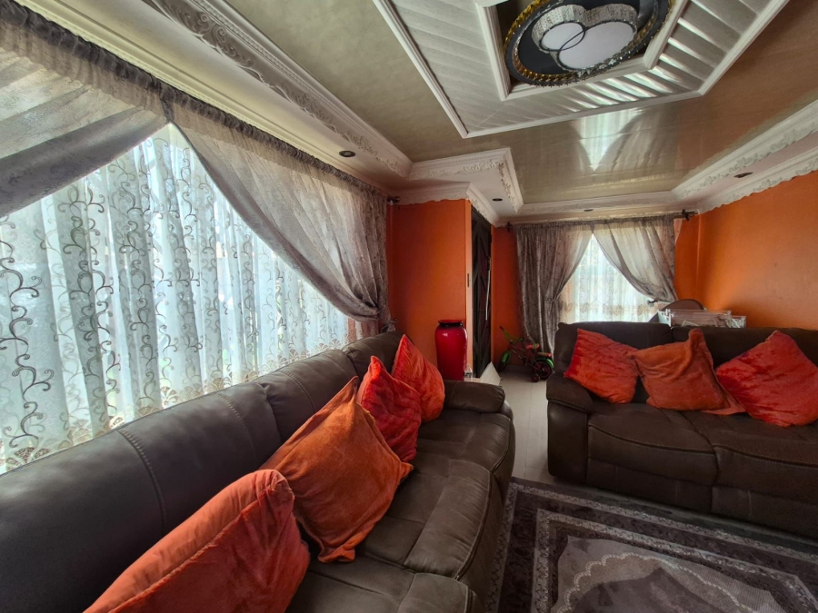 4 Bedroom Property for Sale in Embalenhle Ext 12 Mpumalanga