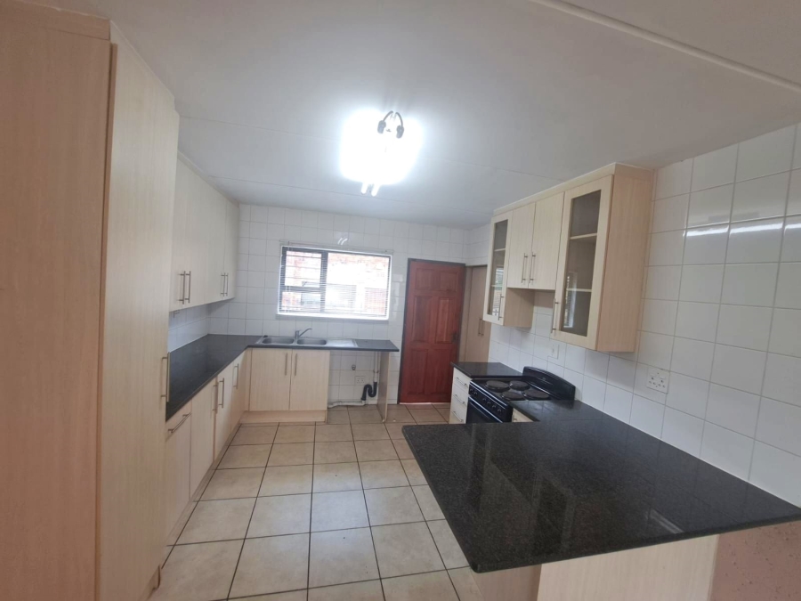 To Let 2 Bedroom Property for Rent in Sunset Park Mpumalanga