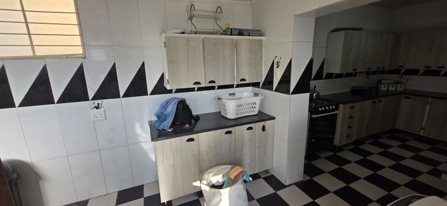 To Let 3 Bedroom Property for Rent in Die Heuwel Ext 1 Mpumalanga