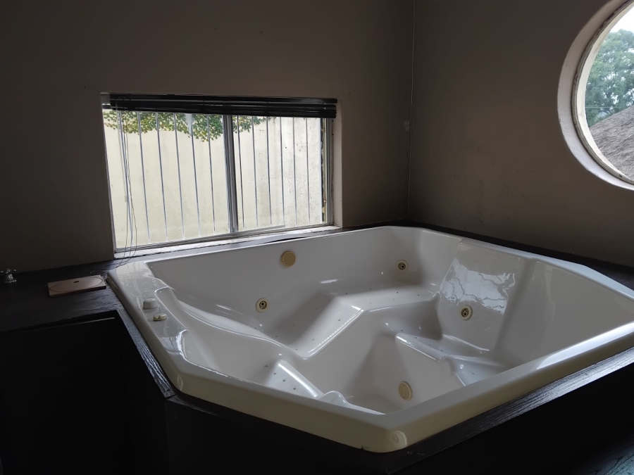 To Let 4 Bedroom Property for Rent in Steiltes Mpumalanga