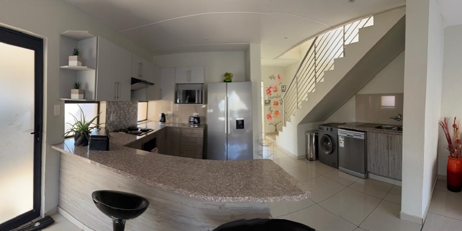 To Let 3 Bedroom Property for Rent in Jackaroo Park Mpumalanga