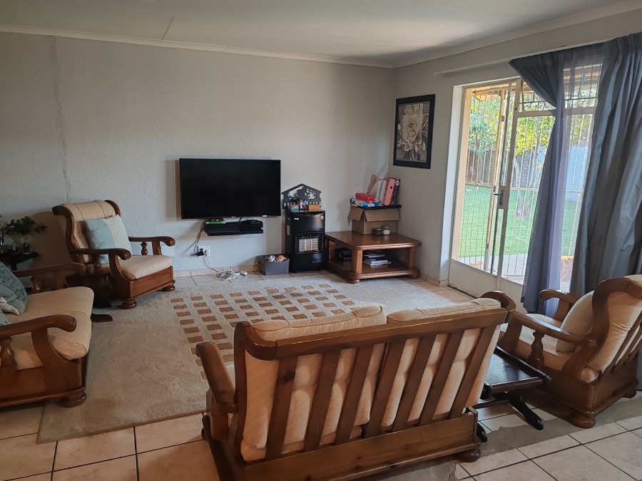 3 Bedroom Property for Sale in Secunda Mpumalanga