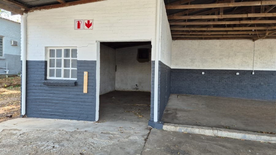 To Let commercial Property for Rent in White River Industrial Mpumalanga