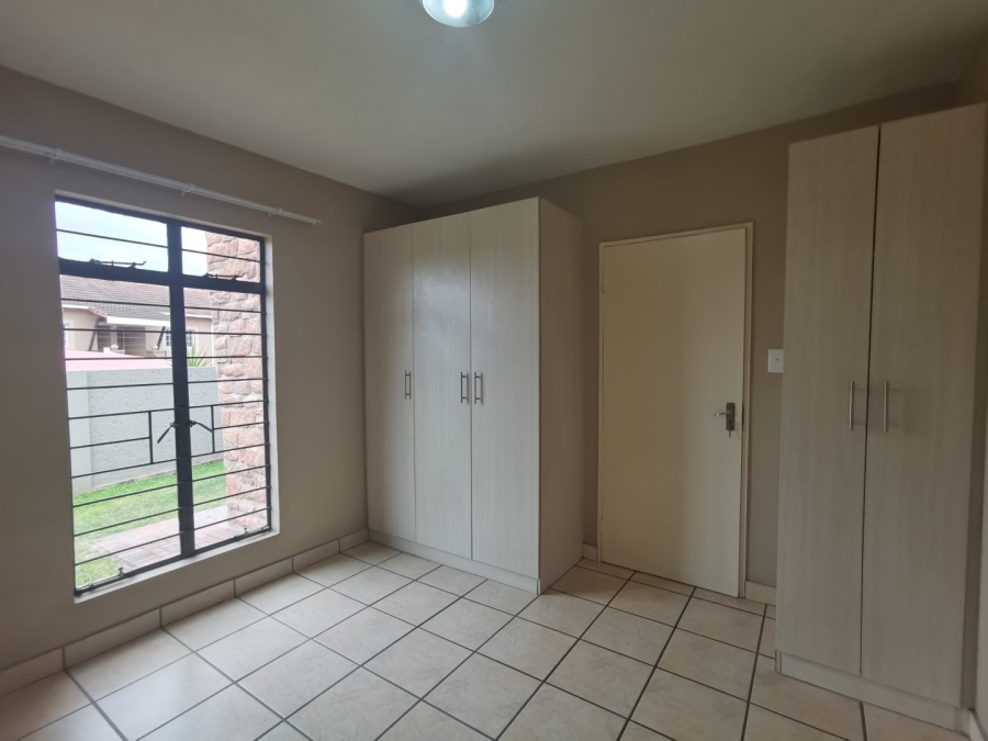 To Let 1 Bedroom Property for Rent in Nelspruit Ext 29 Mpumalanga