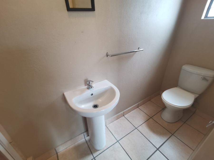 To Let 1 Bedroom Property for Rent in Nelspruit Ext 29 Mpumalanga