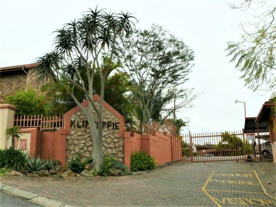 To Let 2 Bedroom Property for Rent in Nelspruit Ext 11 Mpumalanga