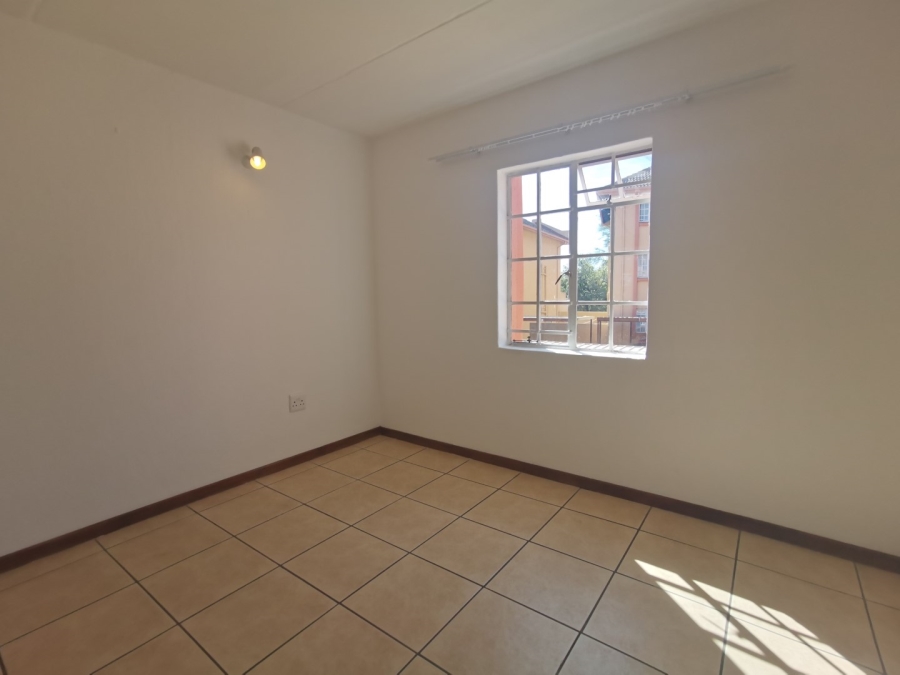 To Let 2 Bedroom Property for Rent in Nelspruit Ext 11 Mpumalanga