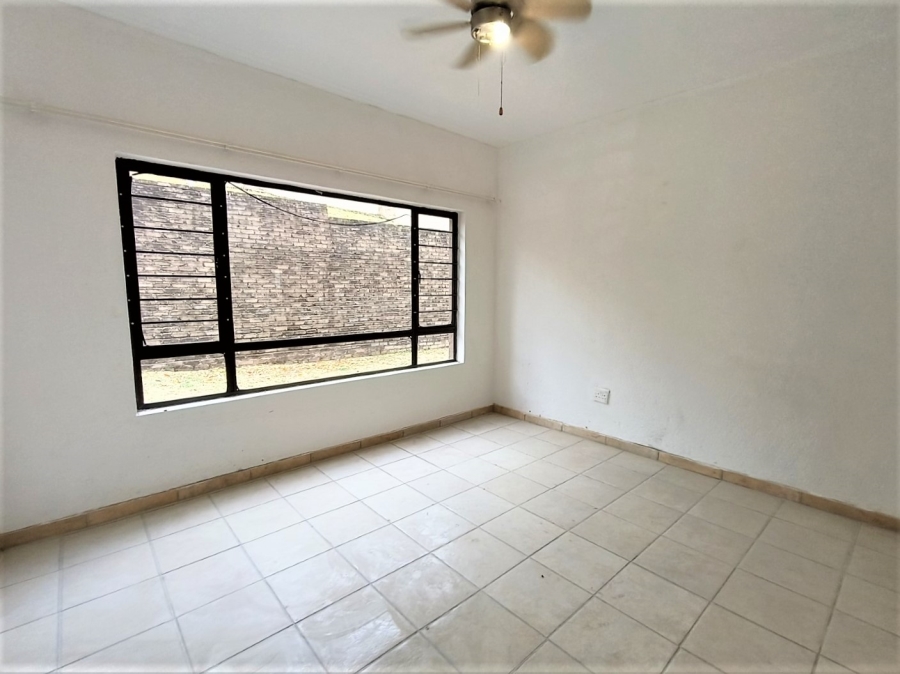 To Let 2 Bedroom Property for Rent in Stonehenge Ext 1 Mpumalanga