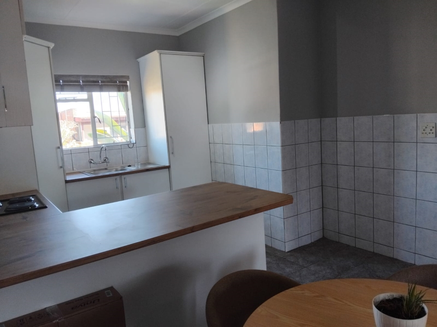 To Let 2 Bedroom Property for Rent in Sonheuwel Mpumalanga