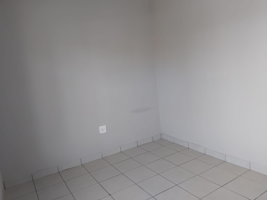 To Let 2 Bedroom Property for Rent in Sonheuwel Mpumalanga