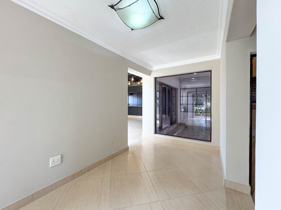 6 Bedroom Property for Sale in Sonheuwel Ext 1 Mpumalanga