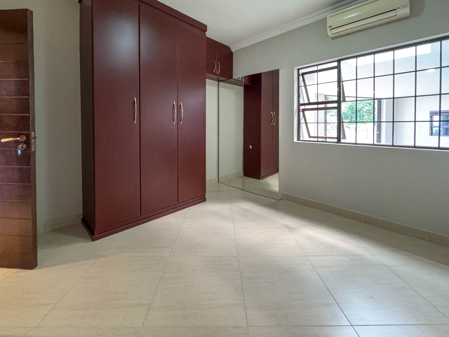 6 Bedroom Property for Sale in Sonheuwel Ext 1 Mpumalanga