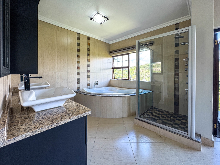 6 Bedroom Property for Sale in Sonheuwel Ext 1 Mpumalanga