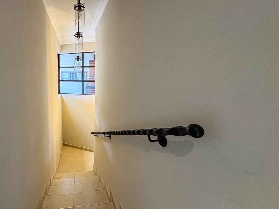 6 Bedroom Property for Sale in Sonheuwel Ext 1 Mpumalanga