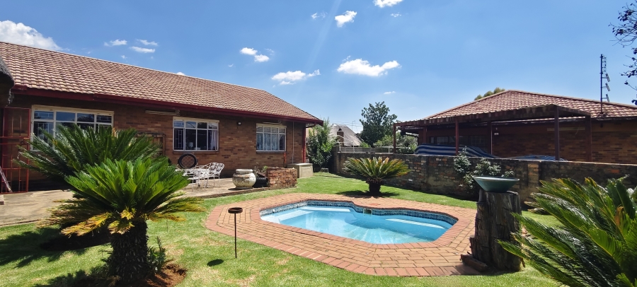 To Let 4 Bedroom Property for Rent in Kriel Mpumalanga