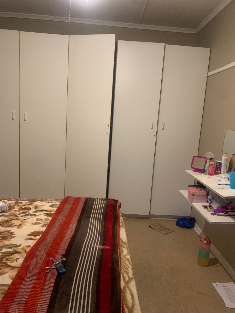 2 Bedroom Property for Sale in Witbank Ext 5 Mpumalanga