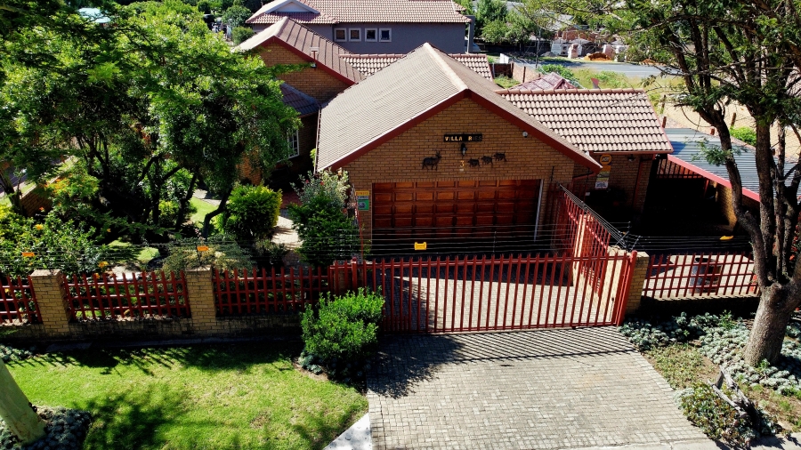 4 Bedroom Property for Sale in Die Heuwel Ext 4 Mpumalanga